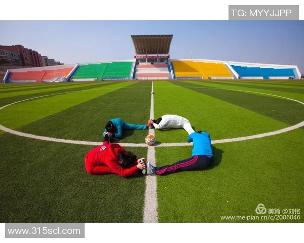 亨克与欧本激战正酣19场对决揭示双方实力差距与战术博弈 亨克与欧本激战正酣19场对决揭示双方实力差距与战术博弈