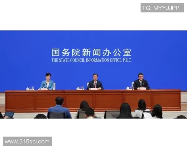 倪永康的政治生涯与影响力探讨:从地方官员到中央高层的转变与挑战 倪永康的政治生涯与影响力探讨:从地方官员到中央高层的转变与挑战