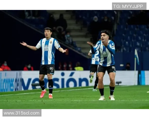 利兹联与巴伦西亚激情对决谁能在友谊赛中笑到最后 利兹联与巴伦西亚激情对决谁能在友谊赛中笑到最后